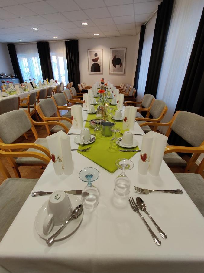 Hotel-Cafe Rathaus 바트아바흐 외부 사진