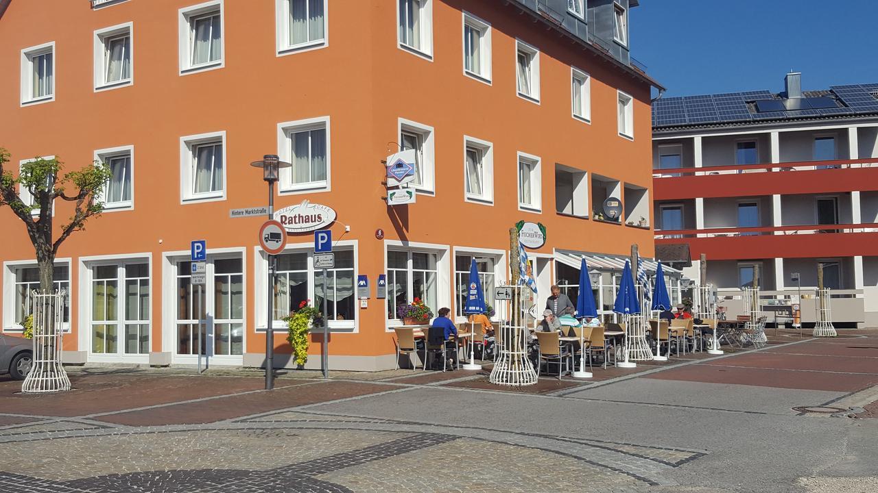 Hotel-Cafe Rathaus 바트아바흐 외부 사진